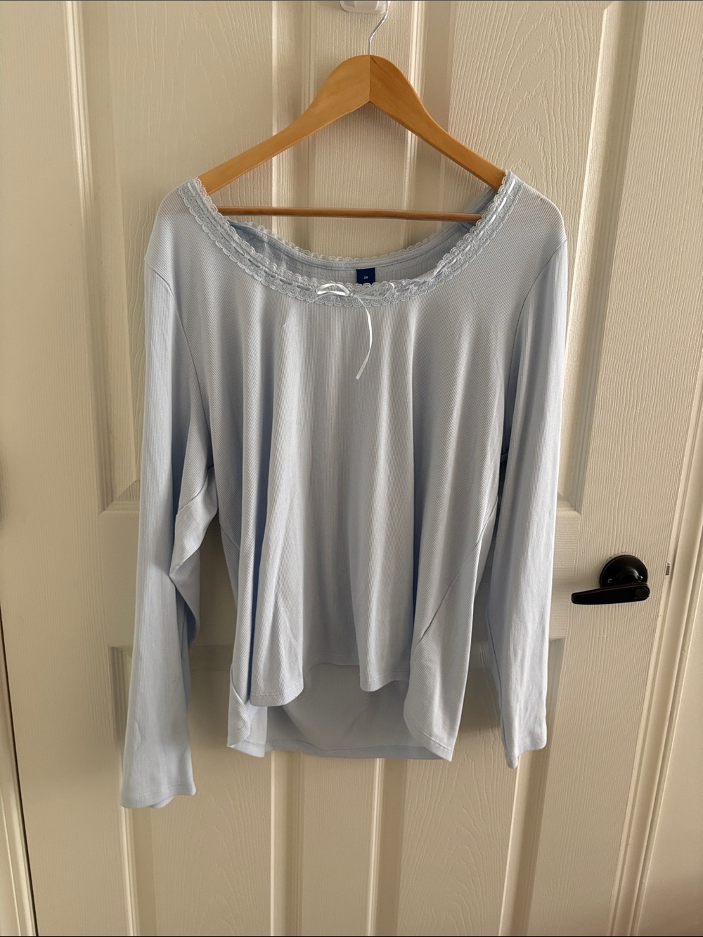 Light blue long sleeve top